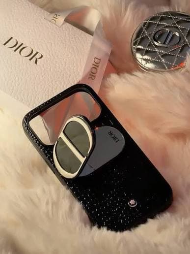 ACCESORIO PARA CELULAR CON ESPEJO DIOR