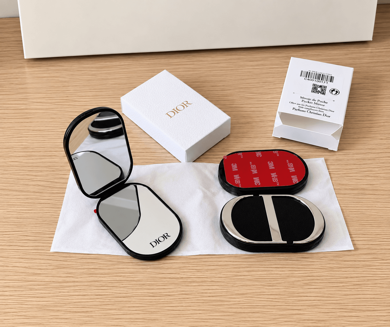ACCESORIO PARA CELULAR CON ESPEJO DIOR