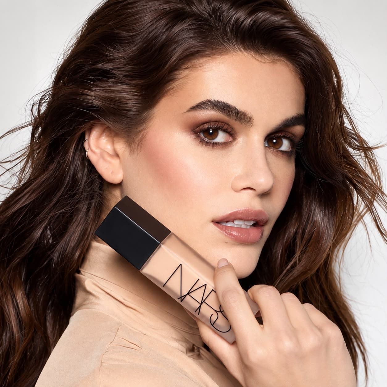 BASE NARS TONO: LIGHT 2 30 ML